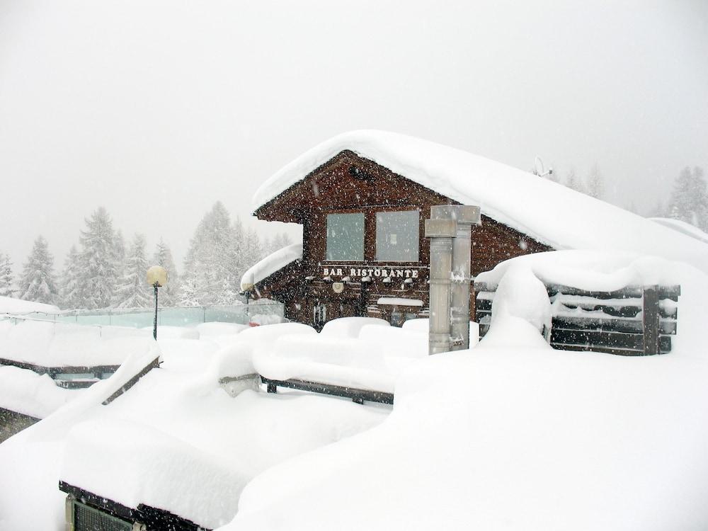Restaurant Hotel Chalet Del Sole Oulx Eksteriør bilde