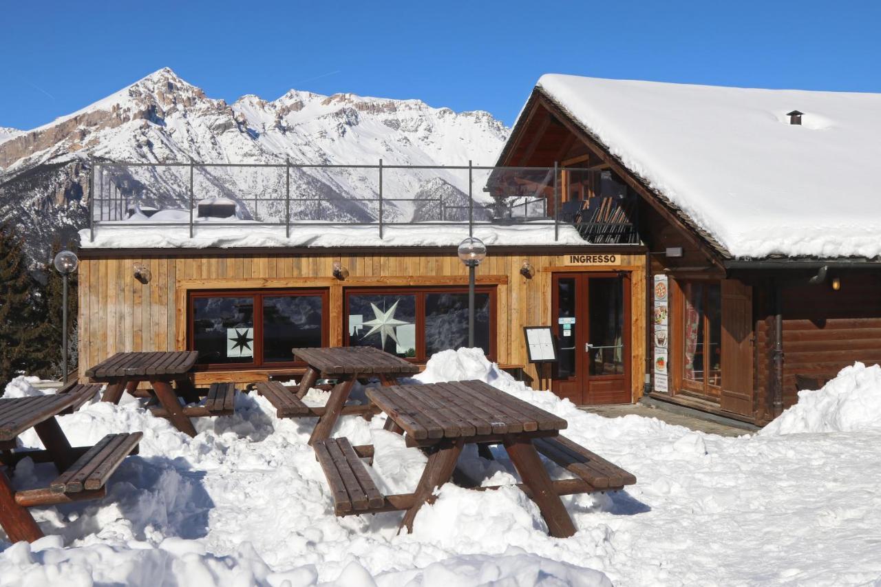 Restaurant Hotel Chalet Del Sole Oulx Eksteriør bilde